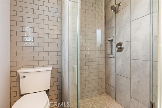 17444 Meadow View Drive, Hidden Valley Lake