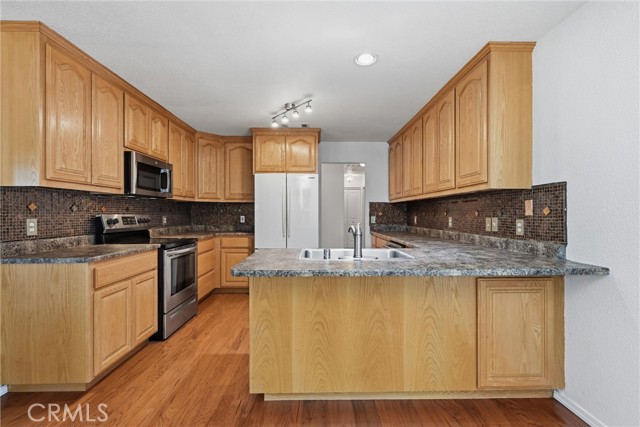 3137 Riviera Heights Drive, Kelseyville