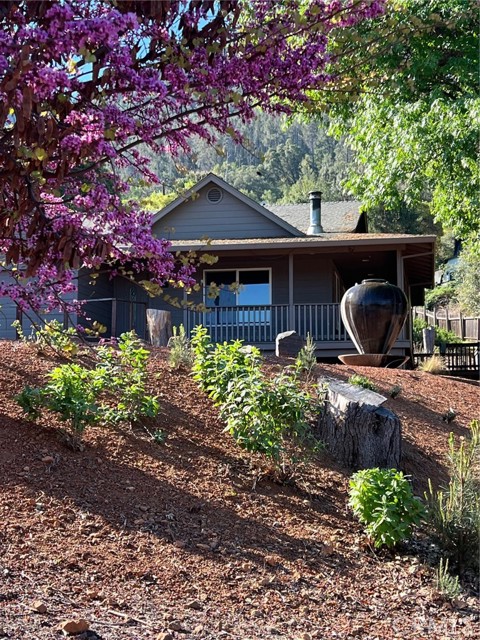 3137 Riviera Heights Drive, Kelseyville
