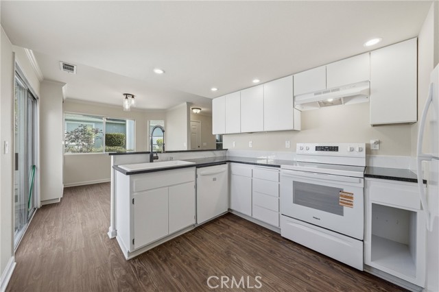 101 Marina Dr S., Lakeport