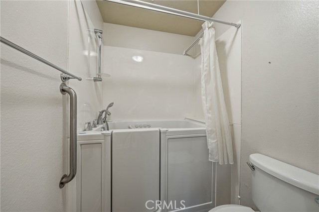 101 Marina Dr S., Lakeport