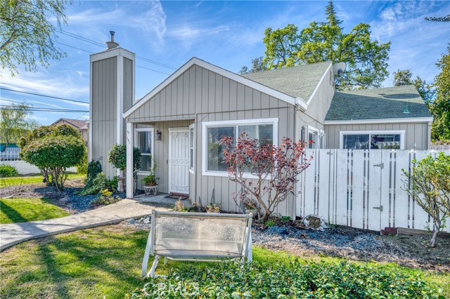 101 Marina Dr S., Lakeport