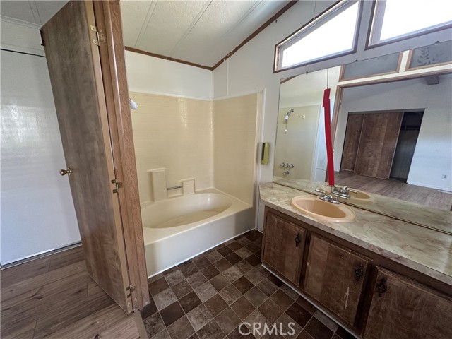 12880 4th, Clearlake Oaks