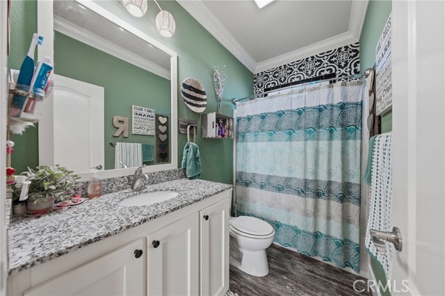 9440 Pinto, Lower Lake