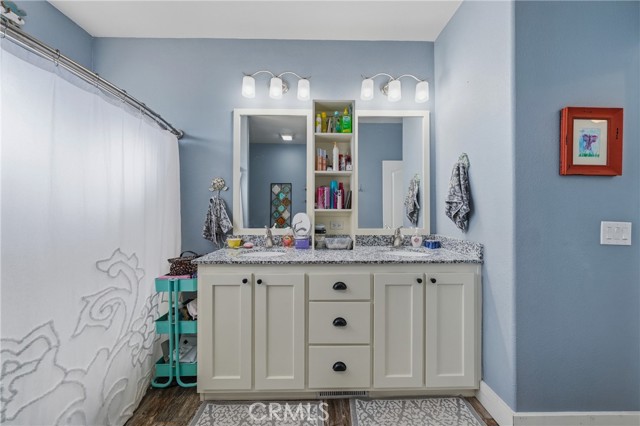 9440 Pinto, Lower Lake