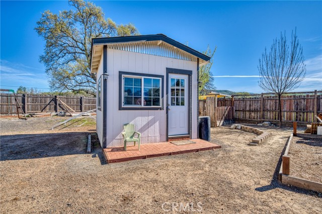 9440 Pinto, Lower Lake