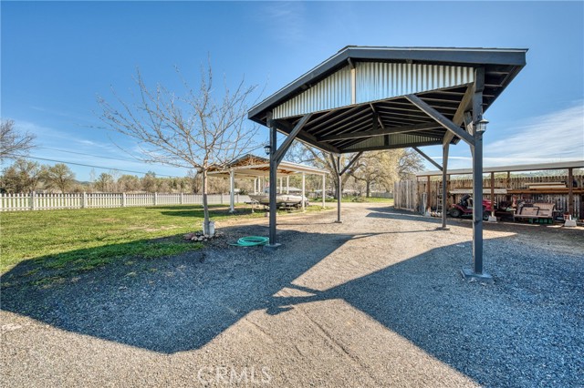 9440 Pinto, Lower Lake