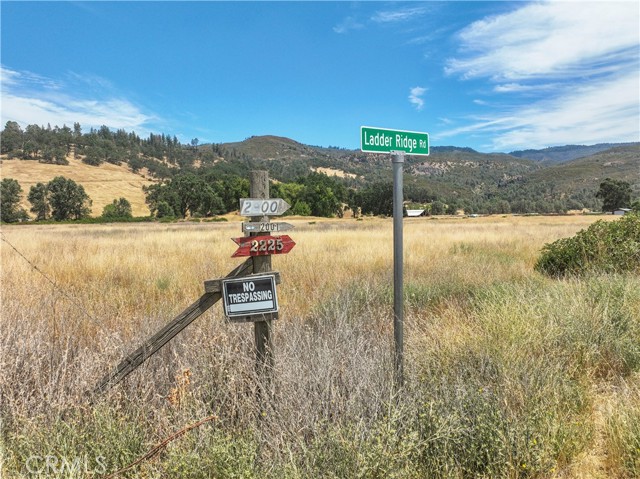 2010 Ladder Ridge Road, Upper Lake