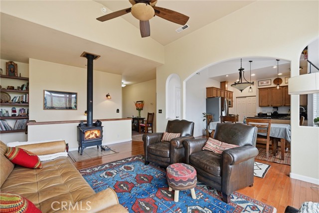 14000 Nelson Lane, Cobb