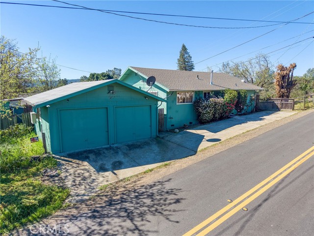 3206 4th, Clearlake