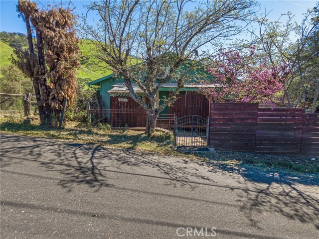 3206 4th, Clearlake