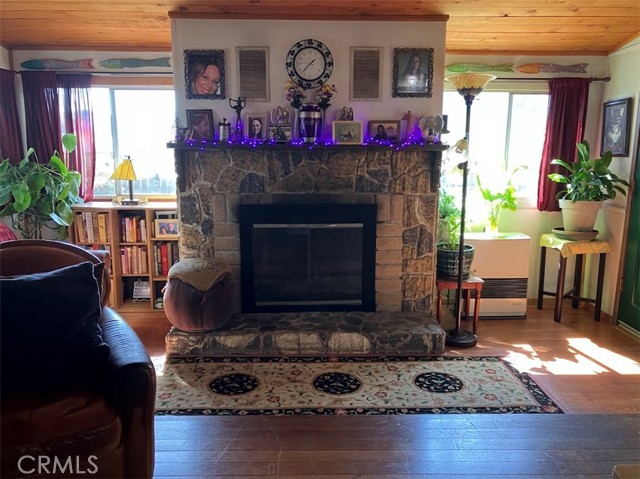9495 Glenhaven, Glenhaven
