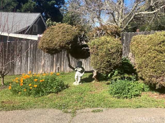 9495 Glenhaven, Glenhaven