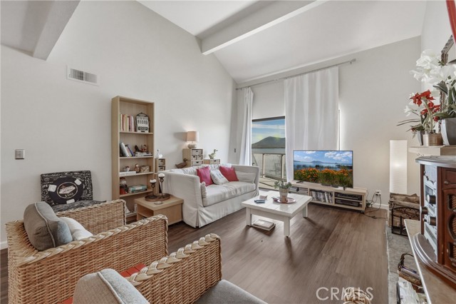 10 Royale Ave #32 C-11, Lakeport