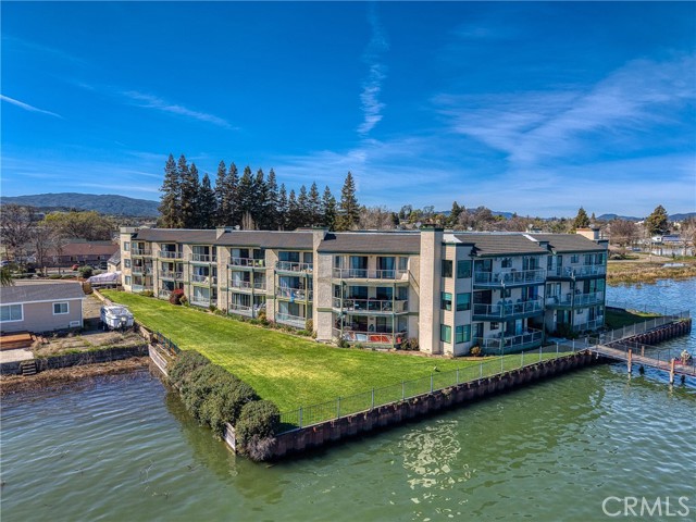 10 Royale Ave #32 C-11, Lakeport