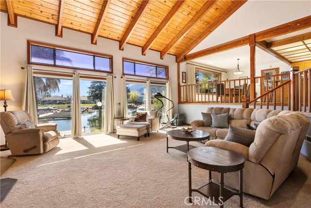 8581 Paradise Valley Boulevard, Lucerne