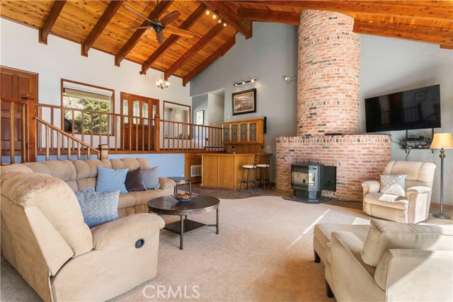 8581 Paradise Valley Boulevard, Lucerne