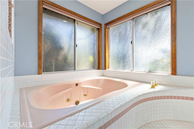 8581 Paradise Valley Boulevard, Lucerne
