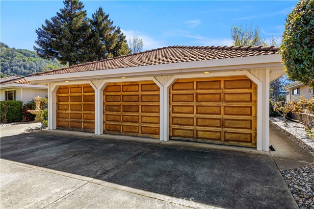 8581 Paradise Valley Boulevard, Lucerne