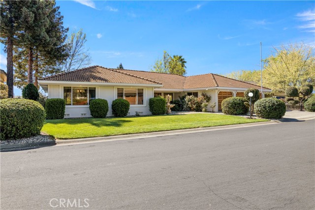 8581 Paradise Valley Boulevard, Lucerne