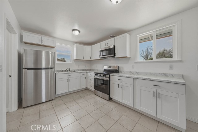 3426 4th Street, Clearlake