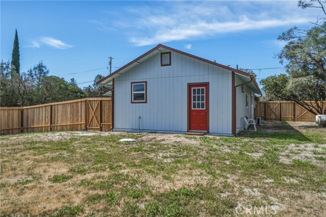 3426 4th Street, Clearlake