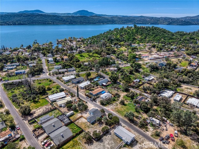 3426 4th Street, Clearlake
