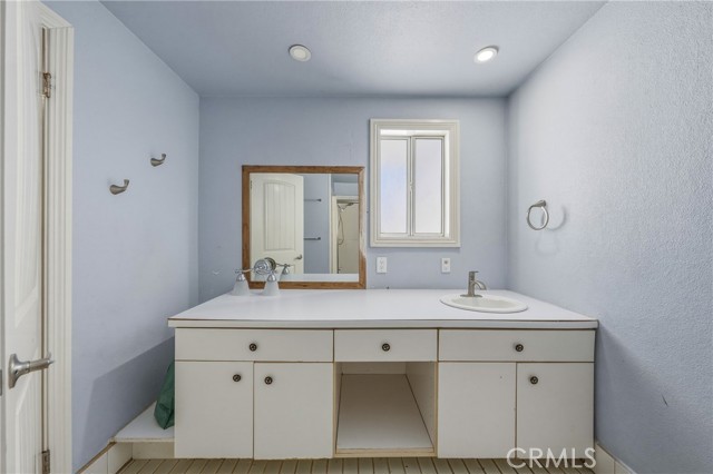 4629 Hill Road, Lakeport