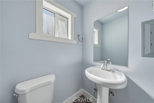 4629 Hill Road, Lakeport