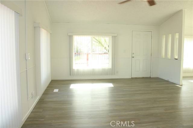 12980 Island Dr, Clearlake Oaks