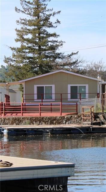 12980 Island Dr, Clearlake Oaks