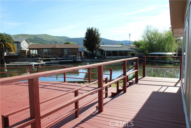 12980 Island Dr, Clearlake Oaks