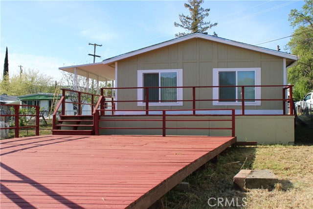 12980 Island Dr, Clearlake Oaks