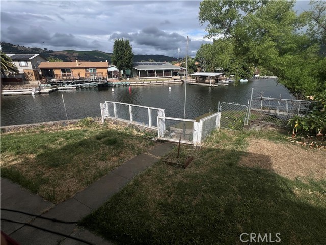 12980 Island Dr, Clearlake Oaks