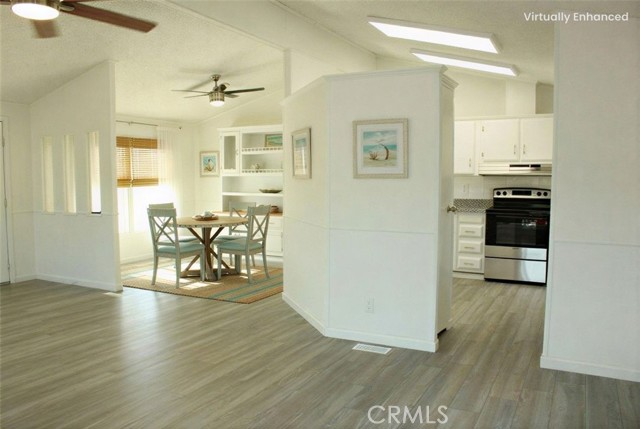 12980 Island Dr, Clearlake Oaks