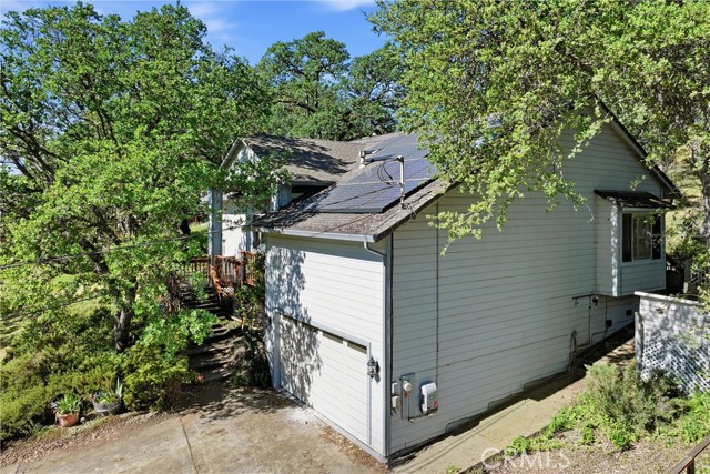 19552 Powder Horn, Hidden Valley Lake