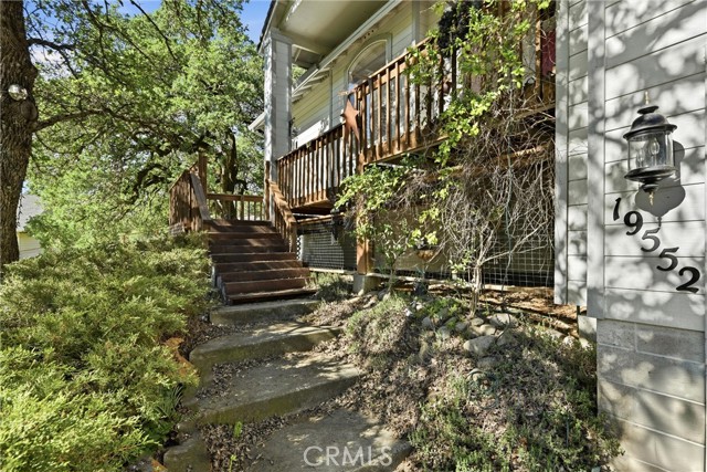 19552 Powder Horn, Hidden Valley Lake