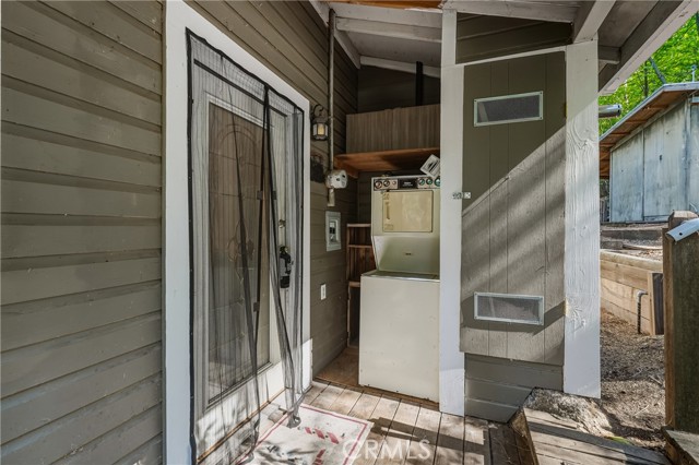 16179 Madrone, Cobb
