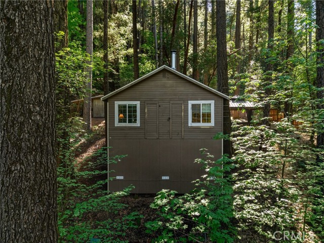 16179 Madrone, Cobb