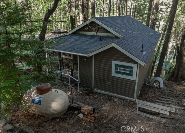 16179 Madrone, Cobb