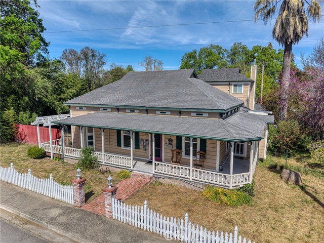 150 Clearlake, Lakeport