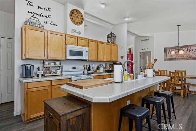 10052 Monte Cristo, Kelseyville