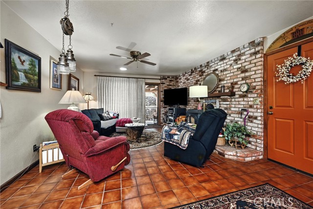 3663 Crestwood Drive, Kelseyville