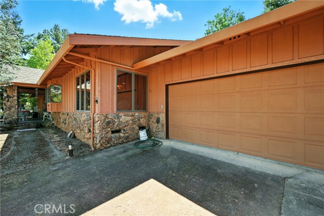 3663 Crestwood Drive, Kelseyville