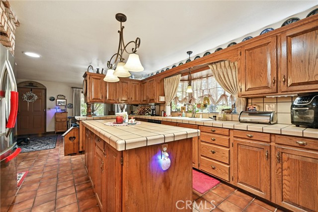 3663 Crestwood Drive, Kelseyville