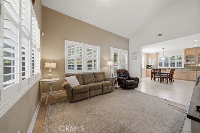 1250 Wrigley, Lakeport