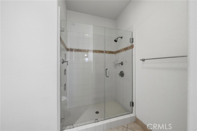 1250 Wrigley, Lakeport