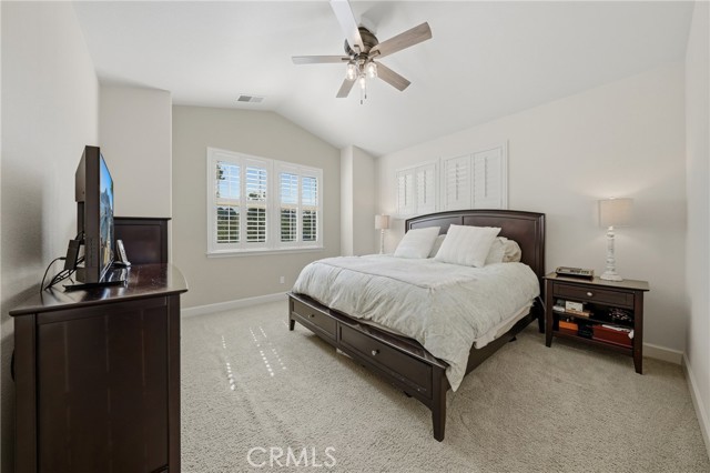 1250 Wrigley, Lakeport