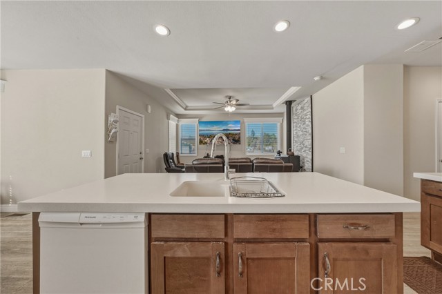 5220 Lakeshore, Lakeport