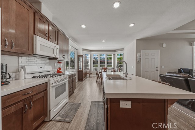 5220 Lakeshore, Lakeport